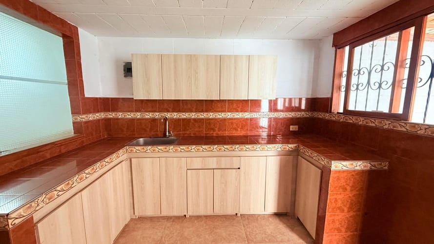 Casa de 4 alcobas en venta en La Ceja, 150 m² · foto 4 de 18