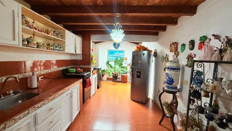 Casa de 4 alcobas en venta en La Ceja, 150 m² · foto 14 de 18