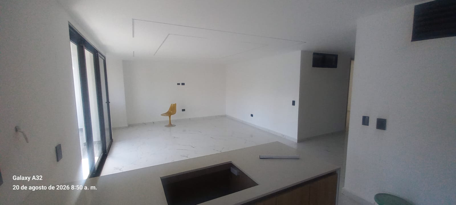 Apartamento en arriendo en Laureles, Medellín · foto 4 de 24