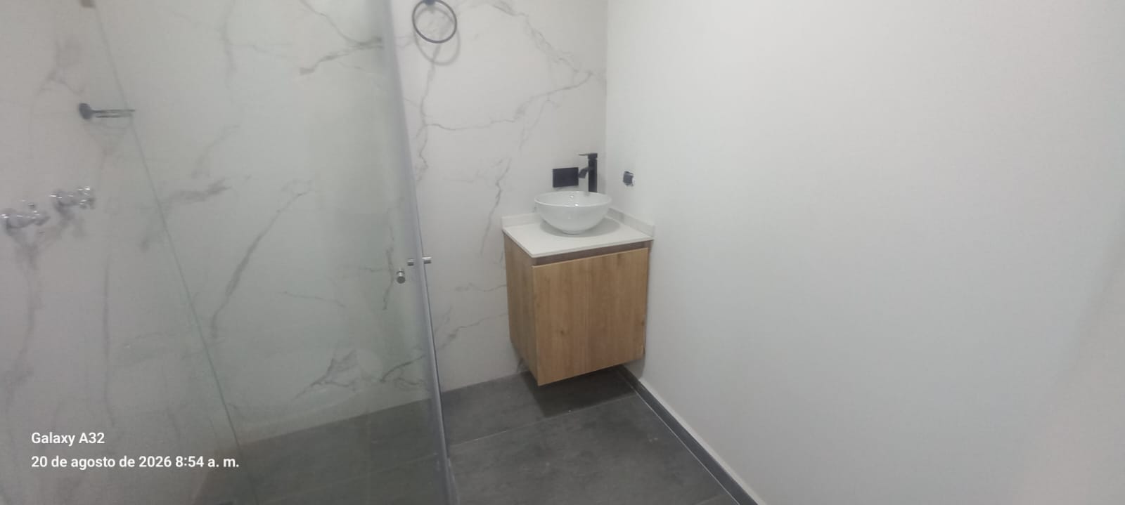 Apartamento en arriendo en Laureles, Medellín · foto 8 de 24