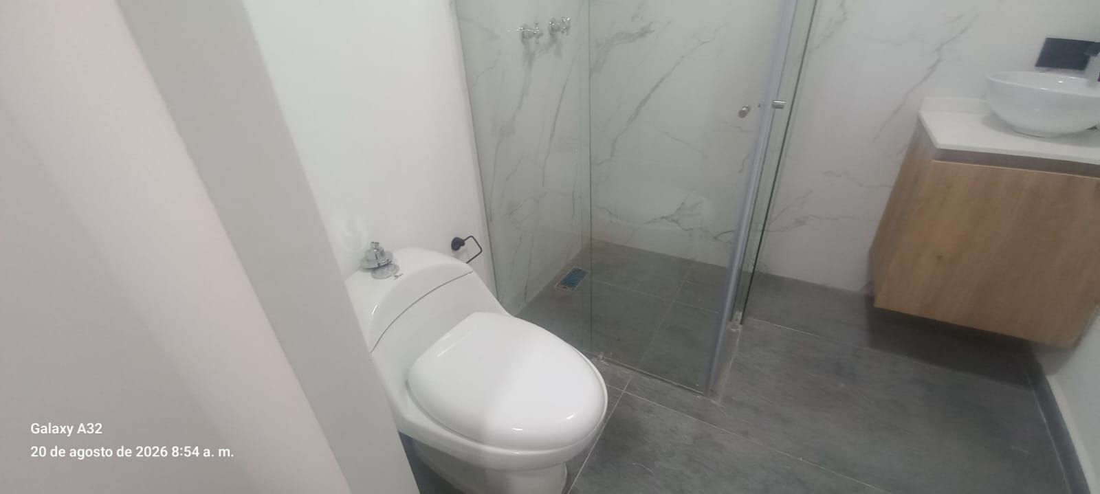 Apartamento en arriendo en Laureles, Medellín · foto 10 de 24