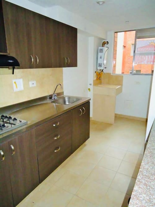 Apartamento de 3 alcobas en venta en El Porvenir, Rionegro, 76 m² · foto 2 de 10