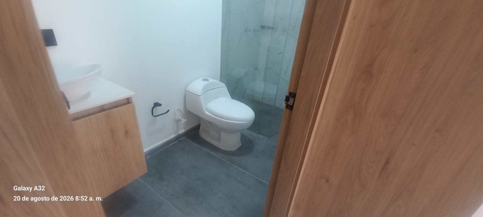 Apartamento en arriendo en Laureles, Medellín · foto 17 de 24