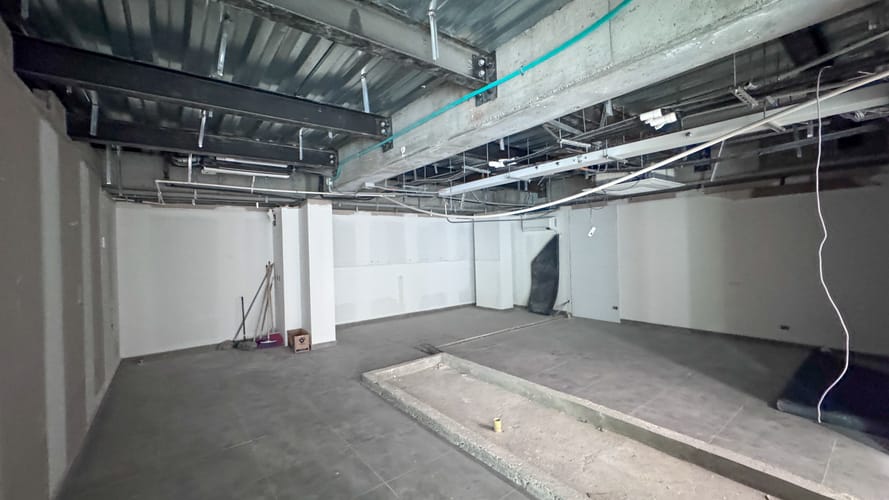 Oficina en arriendo en La Aguacatala, Medellín, 180 m² · foto 4 de 24