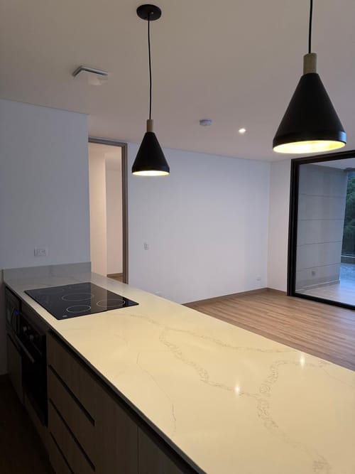 Apartamento de 2 alcobas en venta en El Porvenir, Rionegro, 138 m² · foto 2 de 11