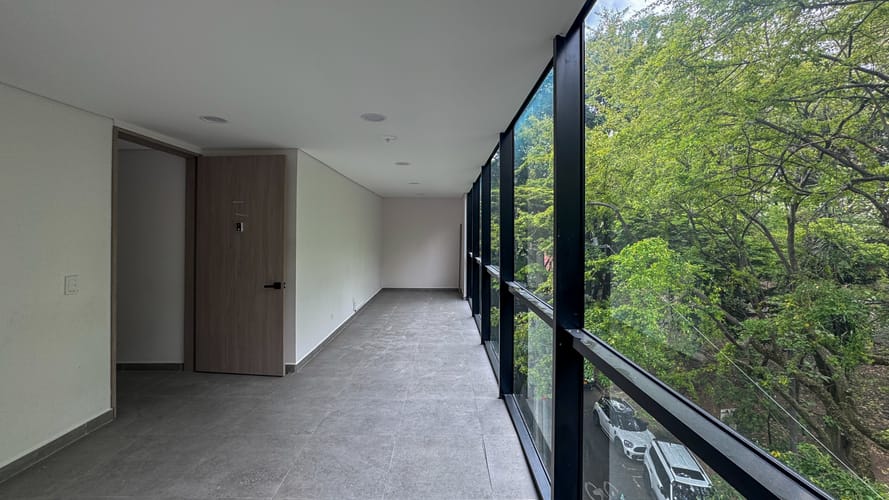 Oficina en arriendo en La Aguacatala, Medellín, 180 m² · foto 8 de 24