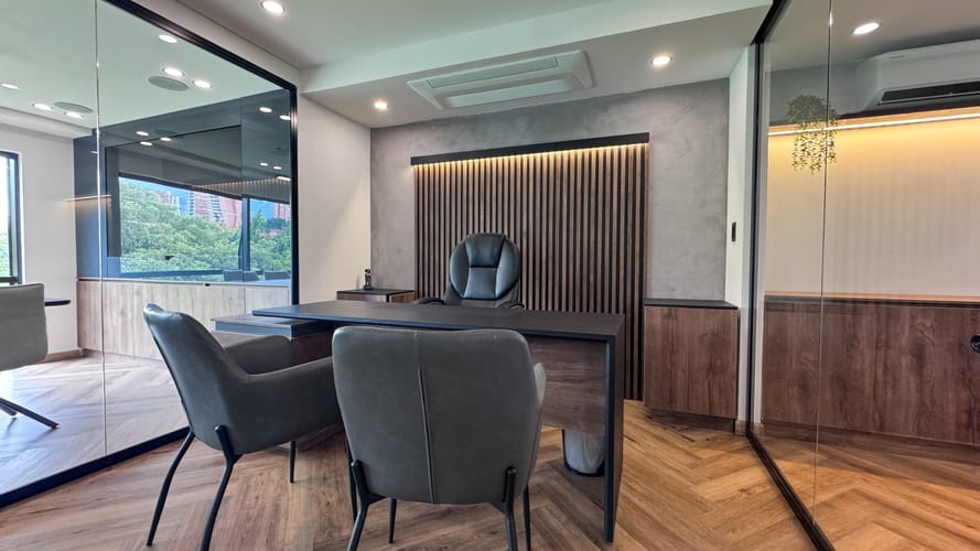 Oficina en arriendo en La Aguacatala, Medellín, 180 m² · foto 20 de 24