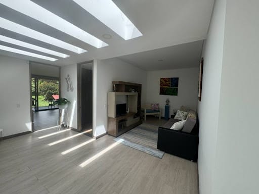 Casa de 5 alcobas en venta en La Clara, Guarne, 340 m² · foto 7 de 24