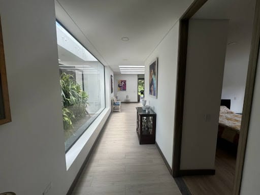 Casa de 5 alcobas en venta en La Clara, Guarne, 340 m² · foto 18 de 24