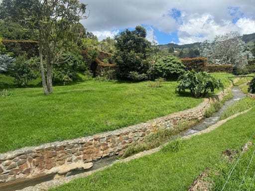 Casa de 5 alcobas en venta en La Clara, Guarne, 340 m² · foto 23 de 24