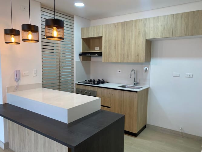 Apartamento de 2 alcobas en venta en El Poblado, Medellín, 61 m² · foto 4 de 22
