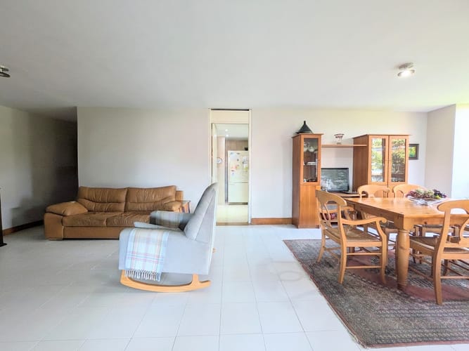 Apartamento de 2 alcobas en venta en El Poblado, Medellín, 174 m² · foto 7 de 14