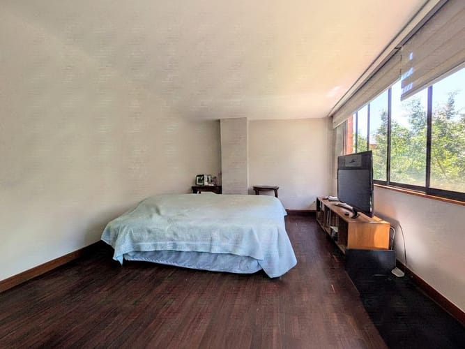 Apartamento de 2 alcobas en venta en El Poblado, Medellín, 174 m² · foto 11 de 14