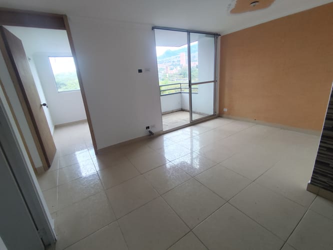 Apartamento de 3 alcobas en venta en Belvedere, Bello, 57 m² · foto 5 de 18