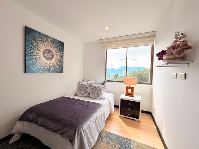 Apartamento de 3 alcobas en venta en El Poblado, Medellín, 86 m² · foto 6 de 12