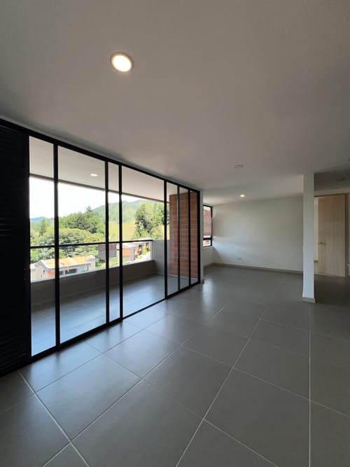 Apartamento de 1 alcoba en arriendo en Belén, Medellín, 68 m² · foto 6 de 19