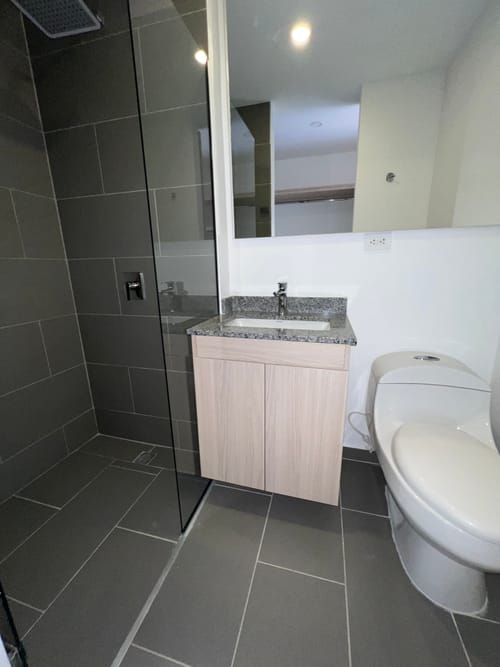 Apartamento de 1 alcoba en arriendo en Belén, Medellín, 68 m² · foto 10 de 19