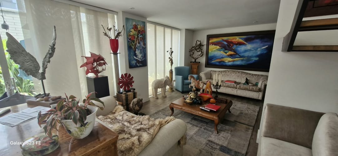 Casa de 4 alcobas en venta en El Porvenir, Rionegro, 250 m² · foto 3 de 16