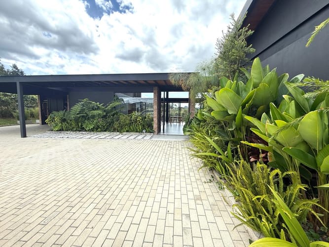 Casa de 4 alcobas en venta en Santa Elena, El Retiro · foto 3 de 24