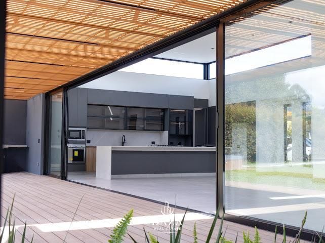 Casa de 4 alcobas en venta en Santa Elena, El Retiro · foto 10 de 24