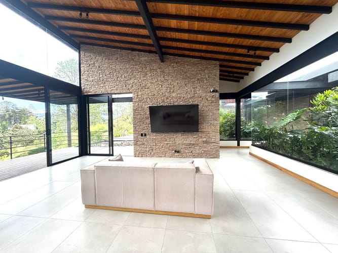 Casa de 4 alcobas en venta en Santa Elena, El Retiro · foto 16 de 24