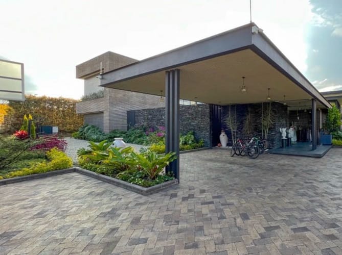 Casa de 6 alcobas en venta en Llano Grande, Rionegro · foto 4 de 24