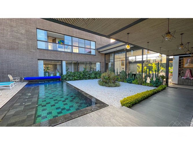 Casa de 6 alcobas en venta en Llano Grande, Rionegro · foto 5 de 24