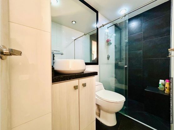 Apartamento en venta en Laureles, Medellín · foto 9 de 12