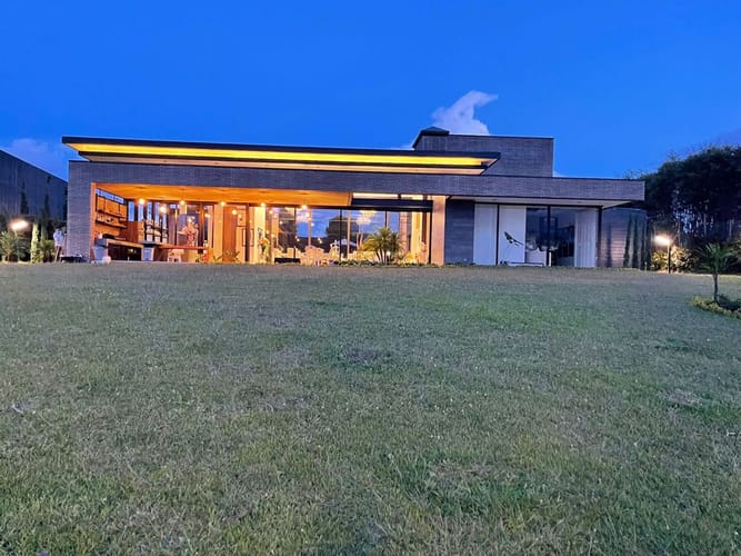 Casa de 6 alcobas en venta en Llano Grande, Rionegro · foto 17 de 24
