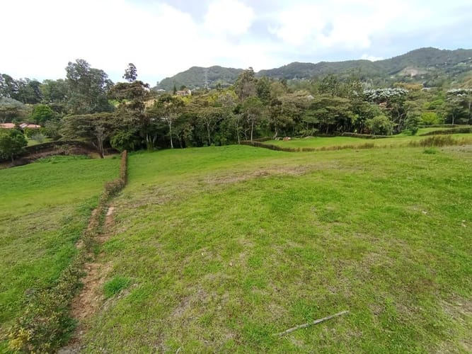 Lote en venta en Santa Elena, El Retiro, 2000 m² · foto 6 de 10