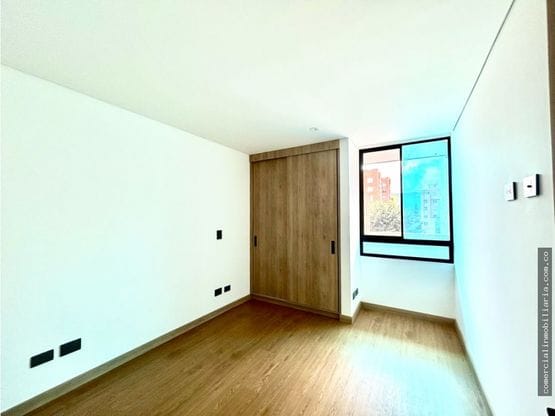 Apartamento de 3 alcobas en venta en Belén, Medellín, 101 m² · foto 5 de 7