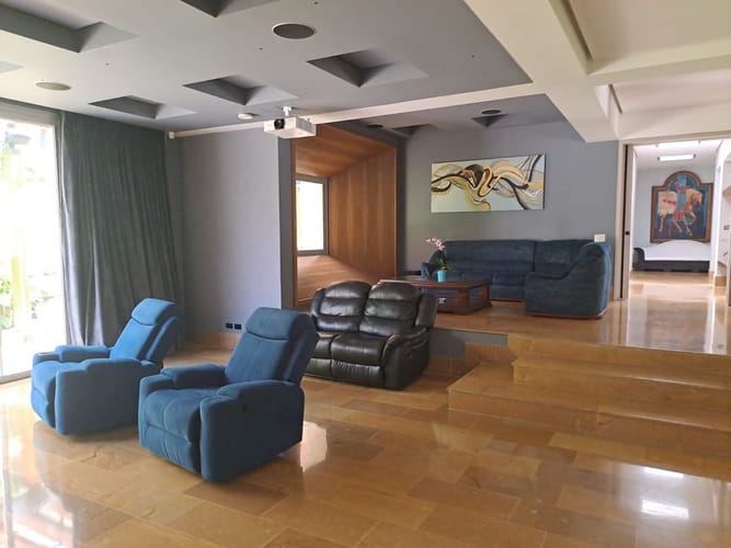 Casa de 10 alcobas en venta en Santa Elena, El Retiro · foto 15 de 24