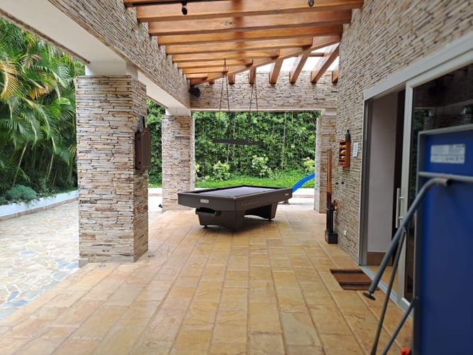 Casa de 10 alcobas en venta en Santa Elena, El Retiro · foto 20 de 24
