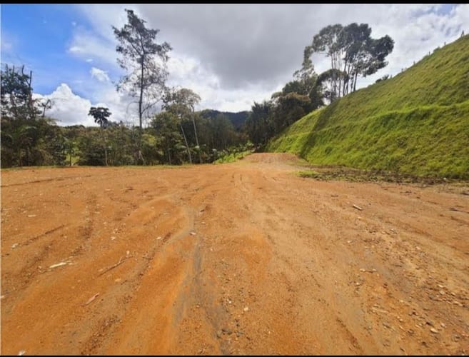 Lote en venta en Guamito, Rionegro, 4402 m² · foto 12 de 13