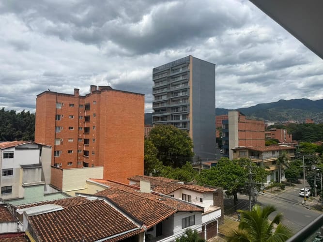 Apartamento en venta en Laureles, Medellín · foto 4 de 19