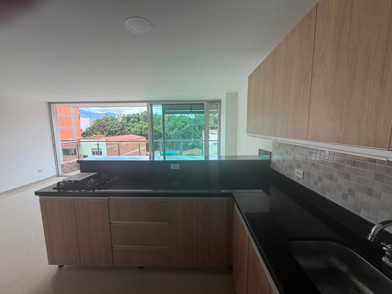 Apartamento en venta en Laureles, Medellín · foto 7 de 19
