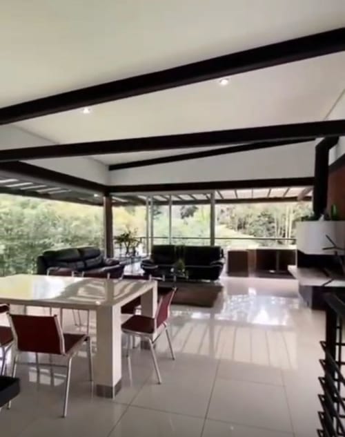 Casa de 4 alcobas en venta en Santa Elena, El Retiro, 1876 m² · foto 18 de 24