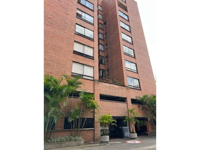 Apartamento de 2 alcobas en venta en Santa Elena, El Retiro, 307 m² · foto 5 de 16