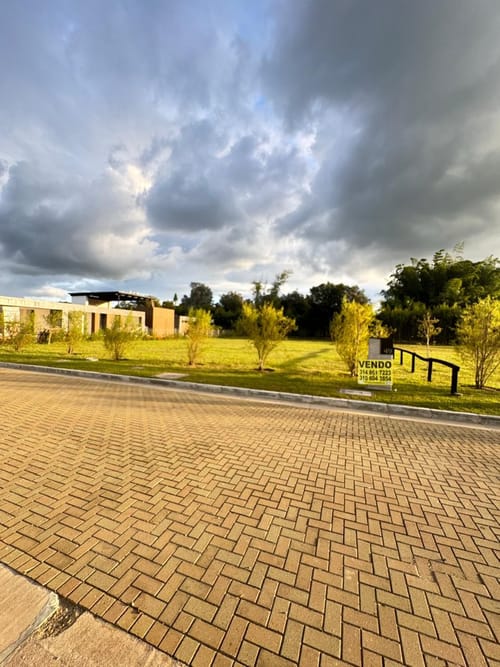 Lote en venta en Santa Elena, El Retiro, 1600 m² · foto 2 de 3