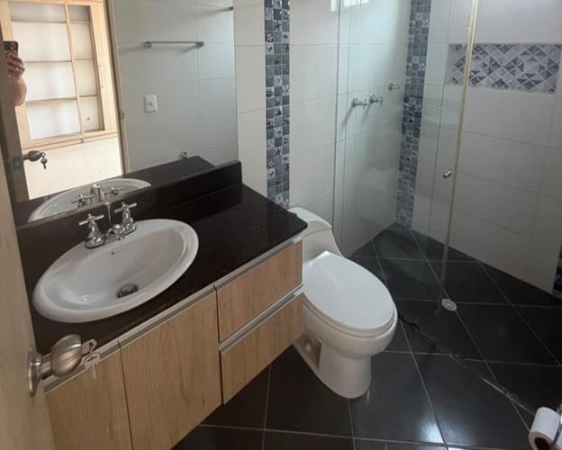 Apartamento en venta en Laureles, Medellín · foto 12 de 19