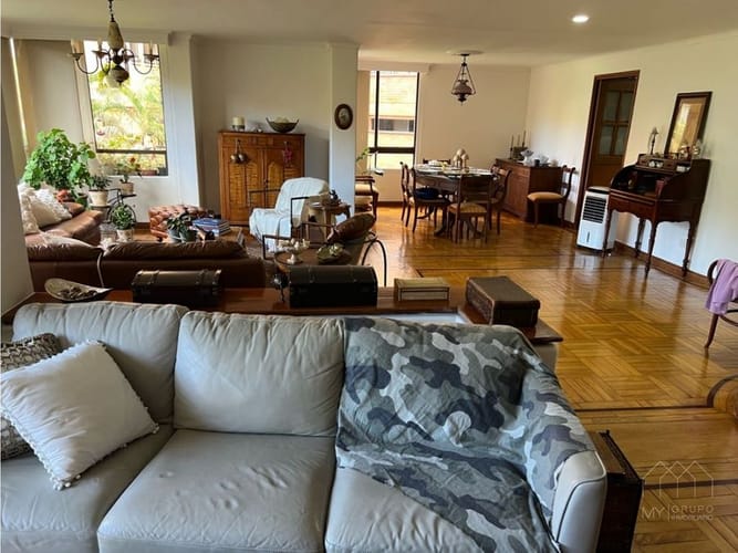 Apartamento de 2 alcobas en venta en Santa Elena, El Retiro, 307 m² · foto 9 de 16