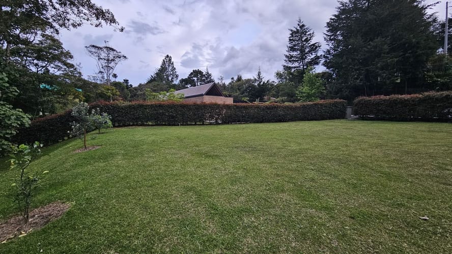 Lote en venta en Santa Elena, El Retiro, 2942 m² · foto 2 de 14
