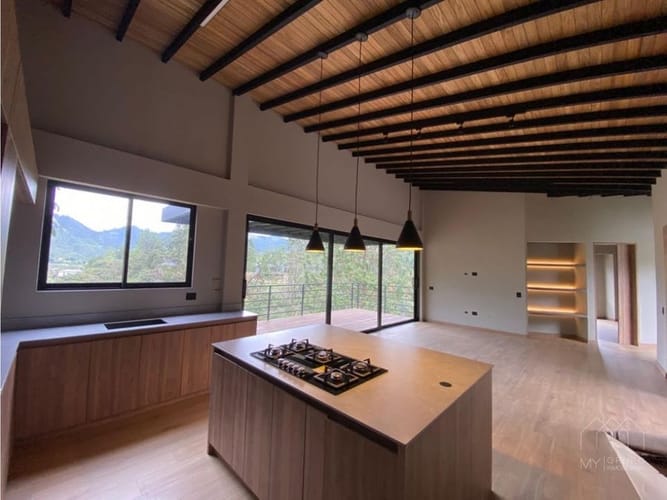 Casa de 3 alcobas en venta en Santa Elena, El Retiro · foto 7 de 18