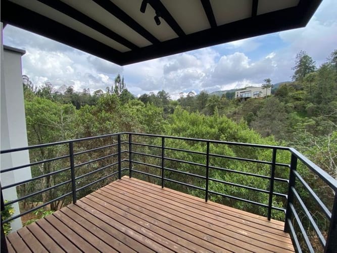 Casa de 3 alcobas en venta en Santa Elena, El Retiro · foto 10 de 18