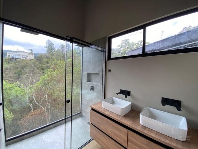 Casa de 3 alcobas en venta en Santa Elena, El Retiro · foto 15 de 18