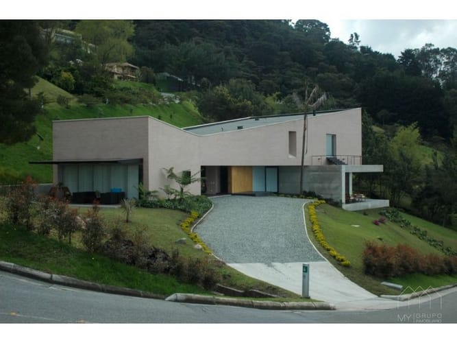 Casa de 4 alcobas en venta en Santa Elena, El Retiro · foto 5 de 18