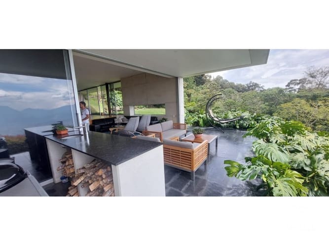 Casa de 4 alcobas en venta en Santa Elena, El Retiro · foto 18 de 18