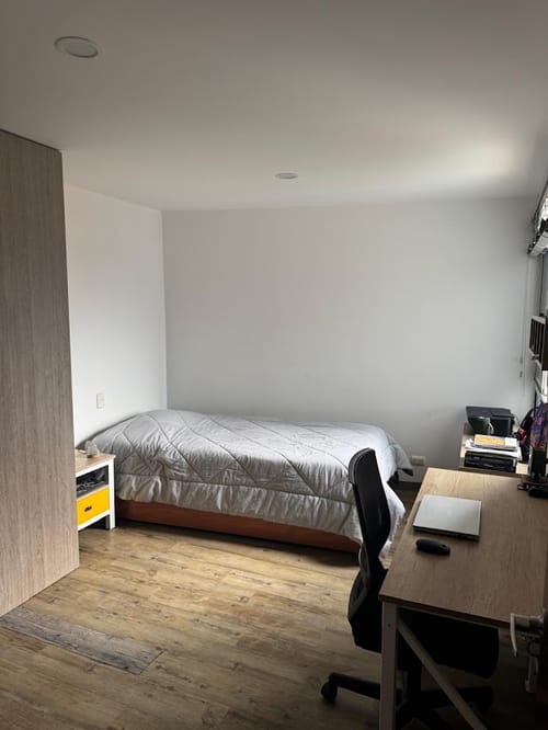 Apartamento de 3 alcobas en venta en El Poblado, Medellín, 138 m² · foto 3 de 13