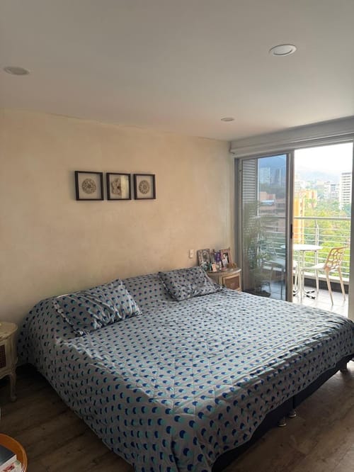 Apartamento de 3 alcobas en venta en El Poblado, Medellín, 138 m² · foto 5 de 13