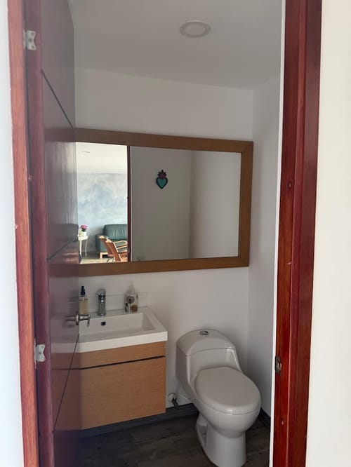 Apartamento de 3 alcobas en venta en El Poblado, Medellín, 138 m² · foto 8 de 13